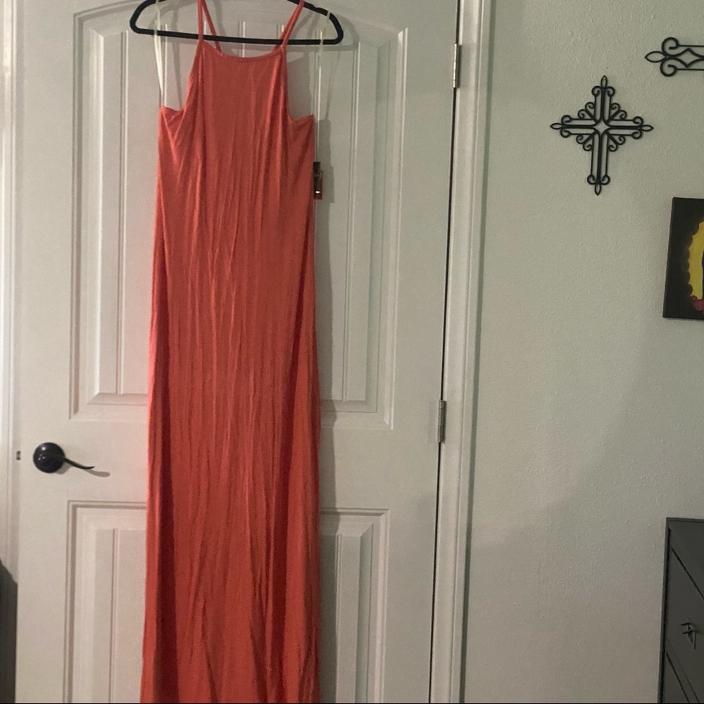 NWT Forever 21 size Plus 2X Peach maxi dress cross back